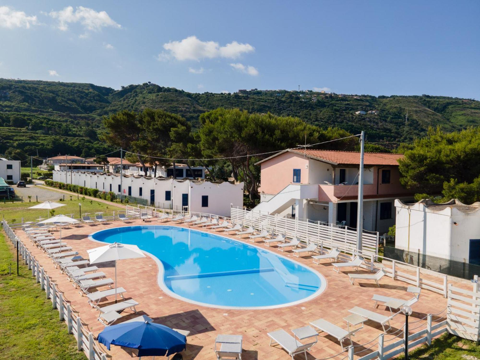 Villaggio Residence Emmesse Zambrone Exterior foto